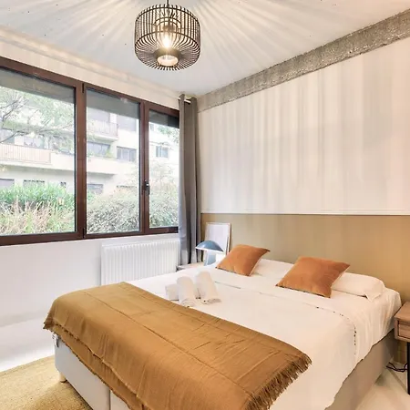 Artist And Design Loft - 10 Guests - 5 Min From Metro Appartamento Parigi